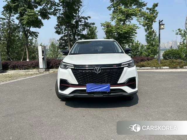 Chang'an CS55 PLUS 2021 Белый из Китая, фото 2