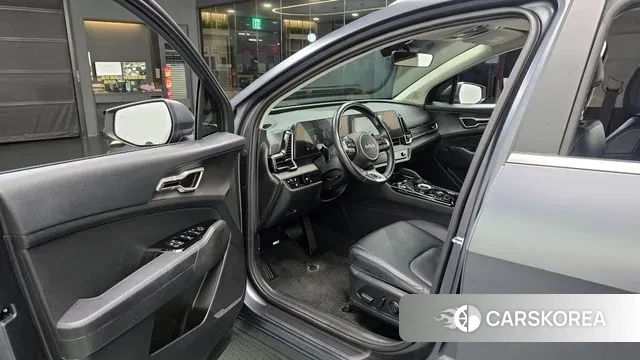 Kia Sportage 5th Generation Hybrid 2022 Серый из Кореи, фото 2