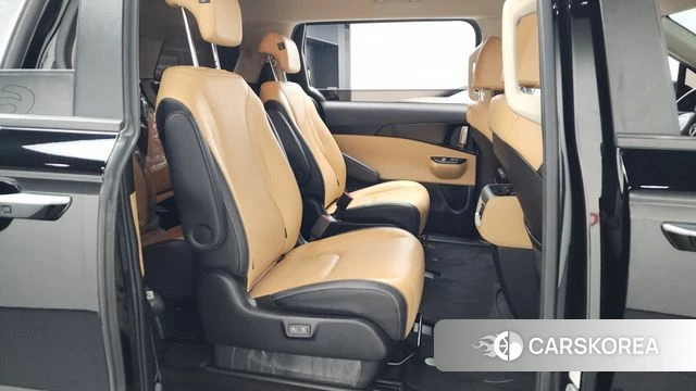 Kia Carnival 4th generation 2021 Черный из Кореи, фото 2