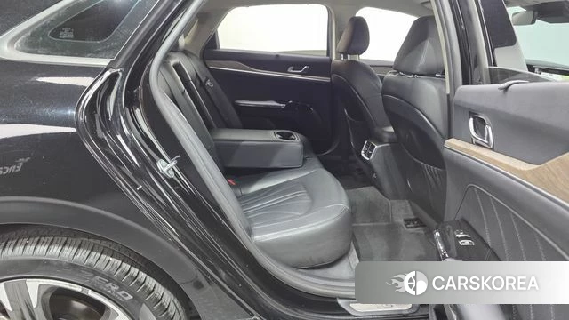Kia K5 3rd generation 2023 Черный из Кореи, фото 2