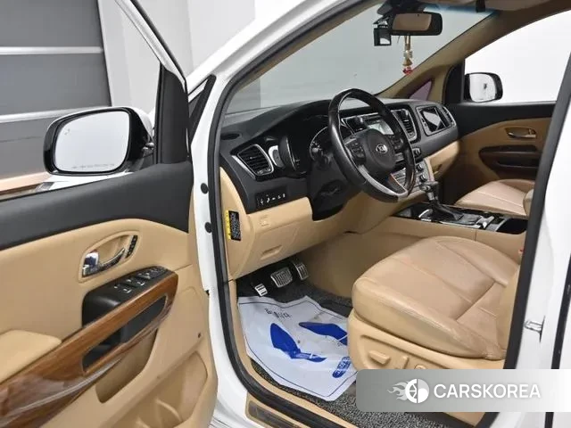 Kia All New Carnival 2018 Белый из Кореи, фото 2