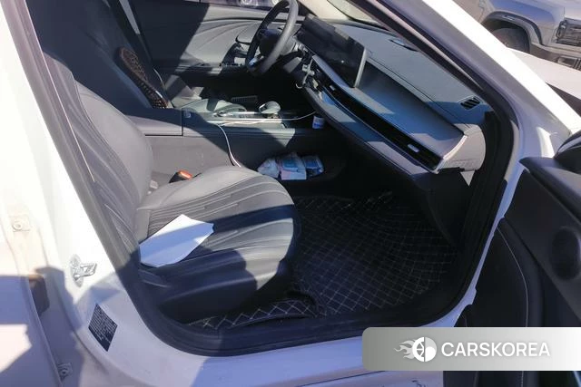 Chery Fengyun Fengyun A8 2025 Белый из Китая, фото 2