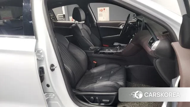 Genesis G70 2019 Белый из Кореи, фото 2