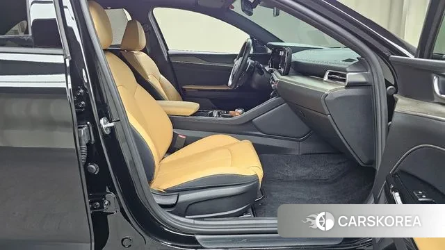 Kia K5 3rd generation 2022 Черный из Кореи, фото 2