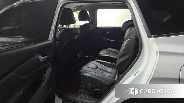 Hyundai The New Santa Fe 2022 Белый из Кореи, фото 2