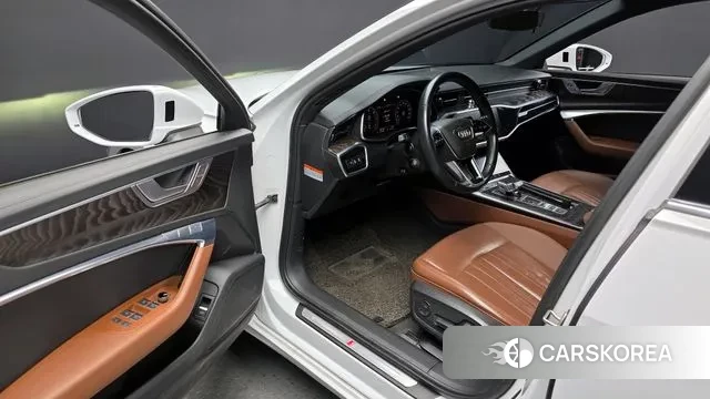 Audi A6 (C8) 2020 Белый из Кореи, фото 2