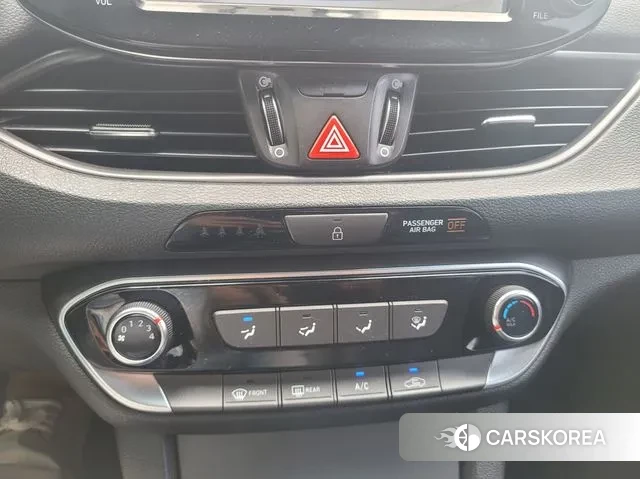 Hyundai i30 (PD) 2018 Белый из Кореи, фото 2