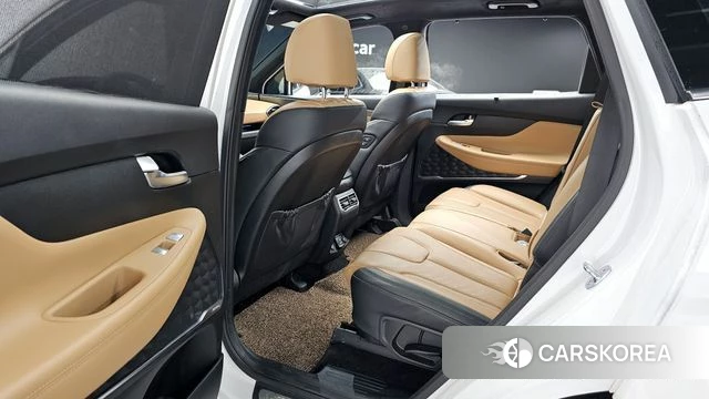 Hyundai The New Santa Fe 2023 Белый из Кореи, фото 2