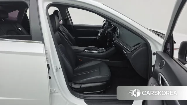 Hyundai Sonata (DN8) 2020 Белый из Кореи, фото 2