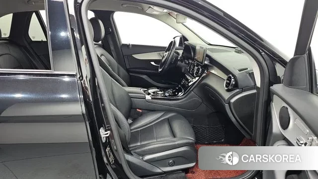 Mercedes-Benz GLC-Class X253 2018 Черный из Кореи, фото 2