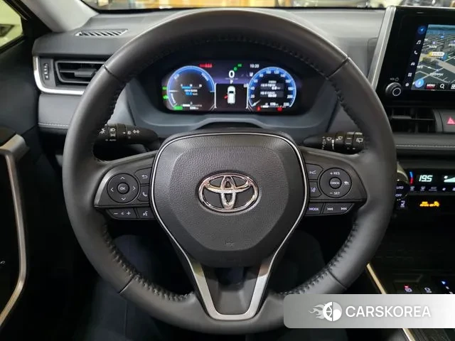 Toyota RAV4 5th Generation 2024 Черный из Кореи, фото 2