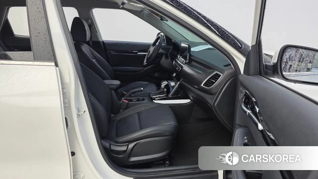 Kia Seltos 2022 Белый из Кореи, фото 2