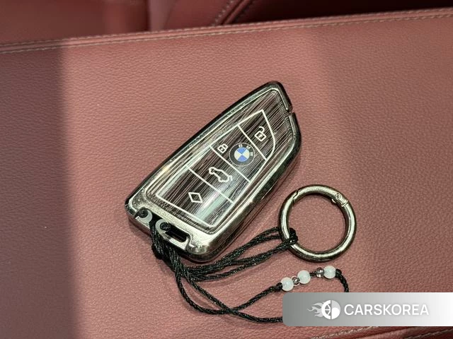 BMW 3 series 2024 Черный из Китая, фото 2