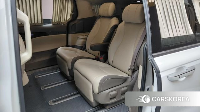 Kia Carnival 4th generation 2023 Белый из Кореи, фото 2