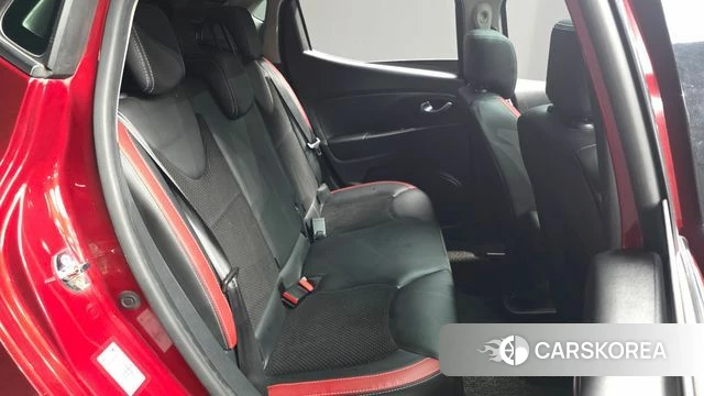 Renault Korea (Samsung) Clio 2019 Красный из Кореи, фото 2