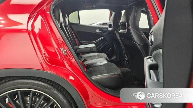 Mercedes-Benz GLA-Class X156 2019 Красный из Кореи, фото 2