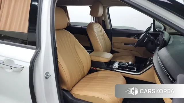 Kia Carnival 4th generation 2023 Белый из Кореи, фото 2