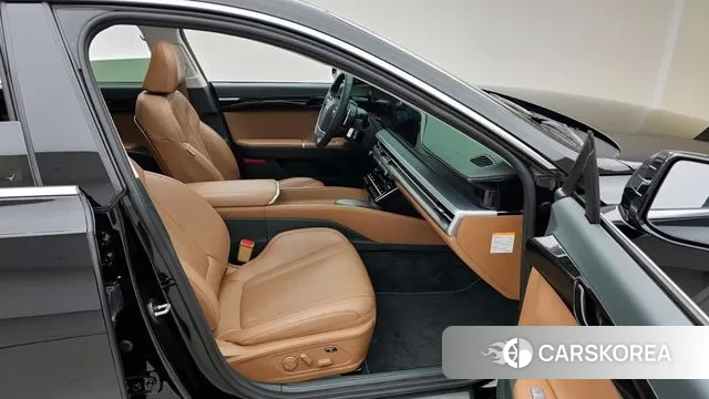 Hyundai Grandeur Hybrid (GN7) 2023 Черный из Кореи, фото 2