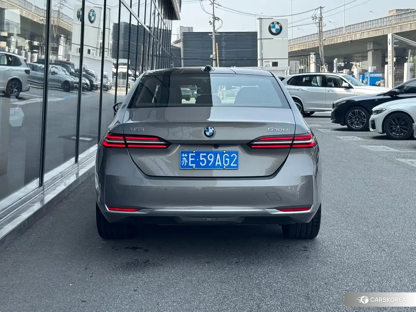 BMW 5 series 2024 Silver/gray из Китая, фото 2