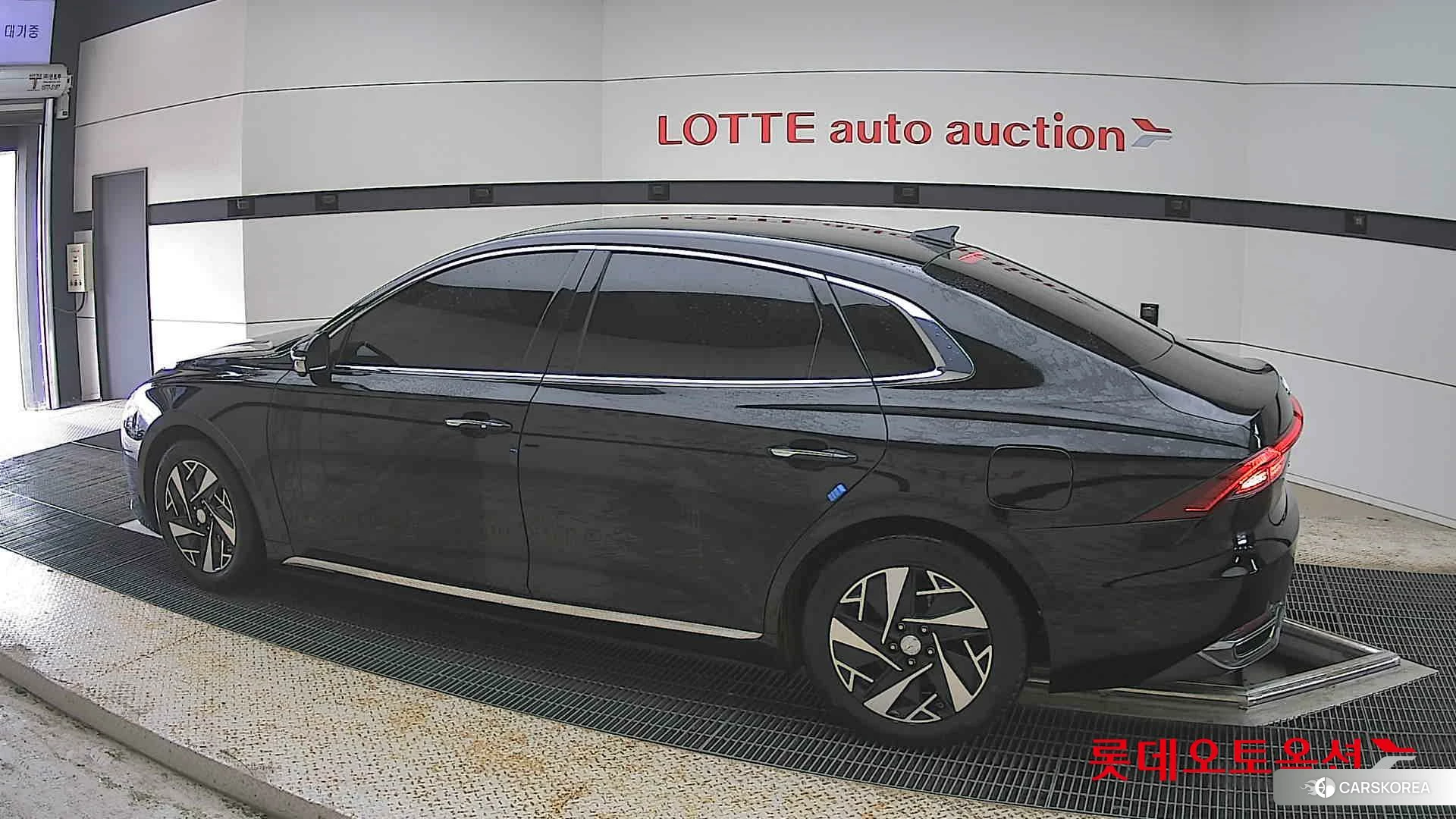 Hyundai Grandeur Hybrid 2021 Midnight Black из Кореи, фото 2
