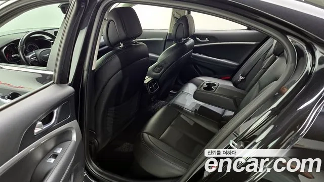 Genesis G70 2018 Черный из Кореи, фото 2