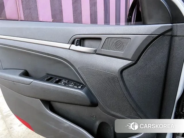 Hyundai The New Avante AD 2018 Серебряный из Кореи, фото 2