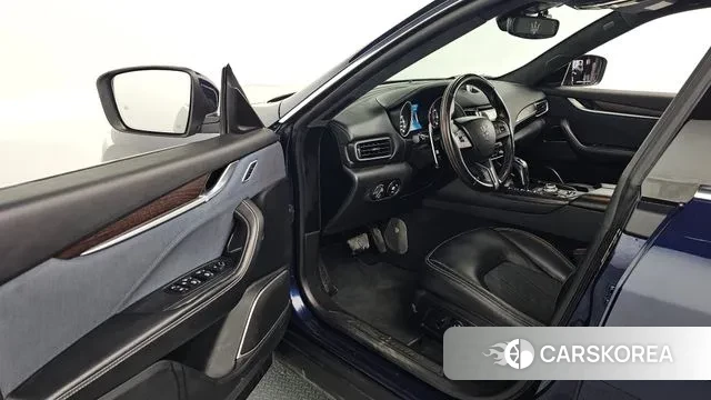 Maserati Levante 2020 Синий из Кореи, фото 2