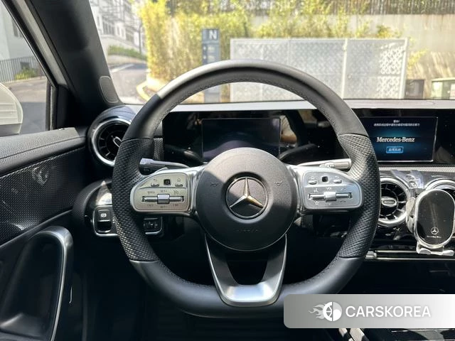 Mercedes-Benz Class A 2019 Белый из Китая, фото 2