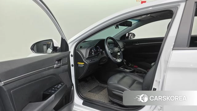 Hyundai The New Avante AD 2019 Белый из Кореи, фото 2