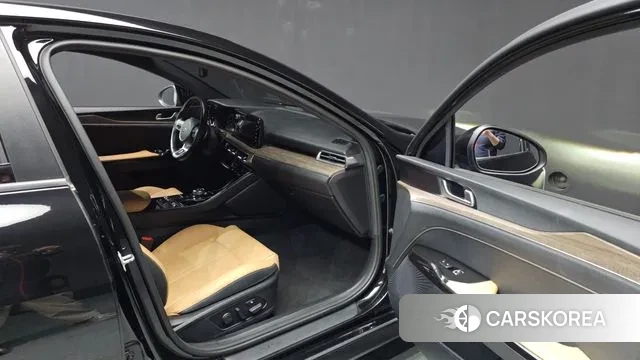 Kia K5 3rd generation 2020 Черный из Кореи, фото 2