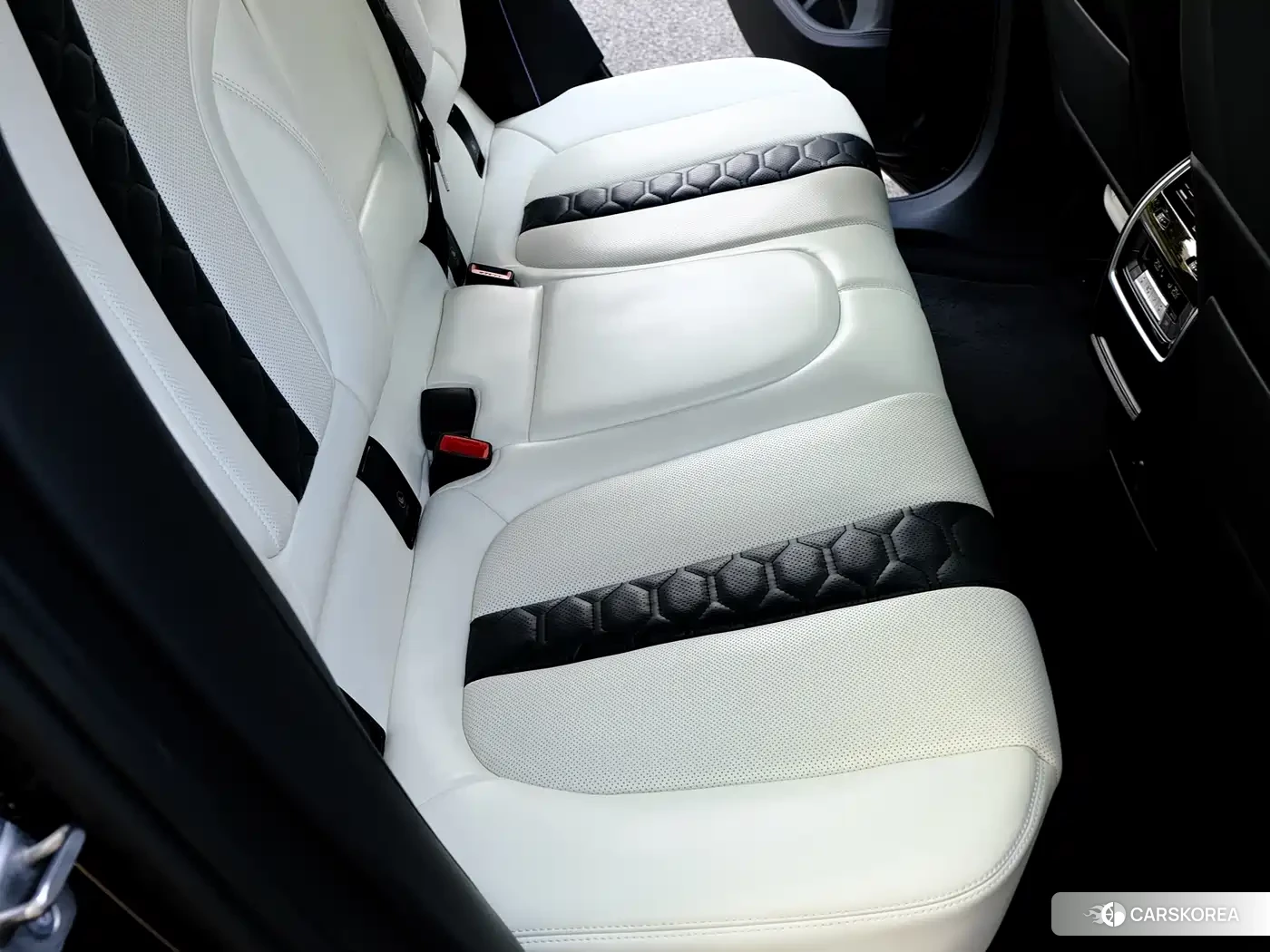 BMW X6 M 2021 Черный из Китая, фото 2