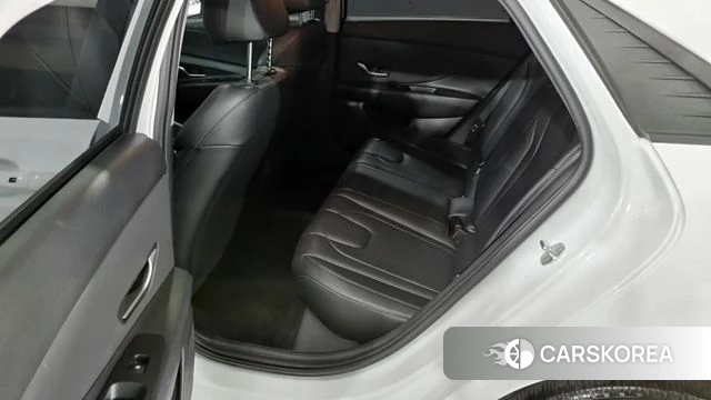 Hyundai Avante (CN7) 2022 Белый из Кореи, фото 2