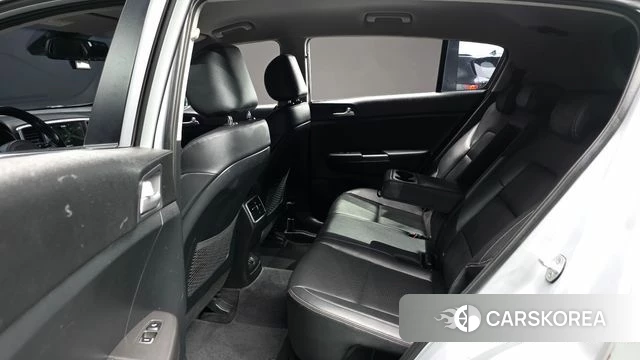 Kia Sportage The Bold 2019 Серебряный из Кореи, фото 2