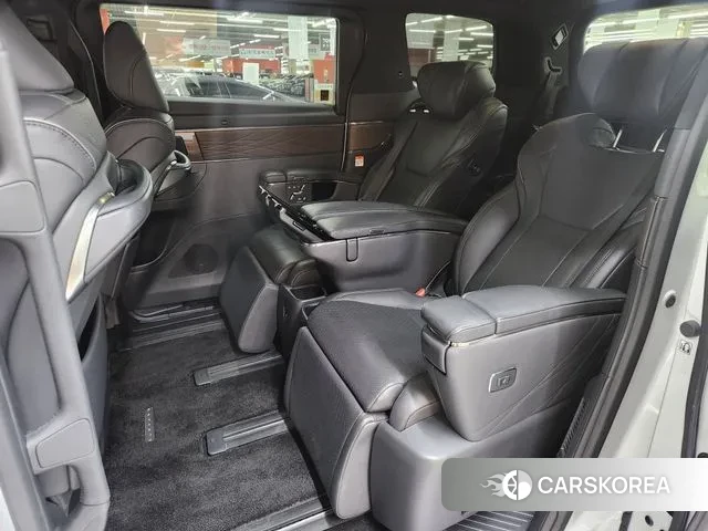Toyota Alphard 4th Generation 2023 Белый из Кореи, фото 2