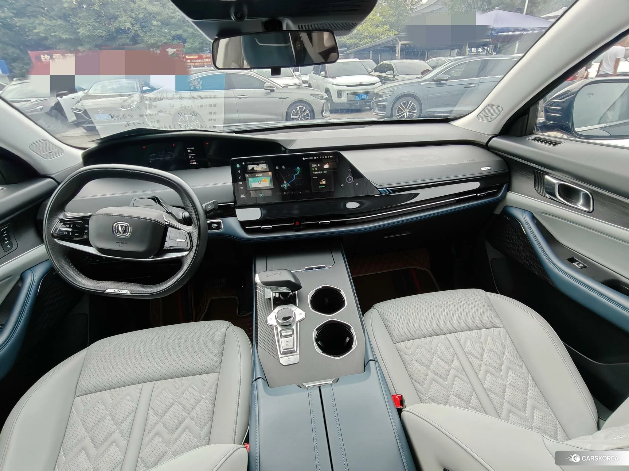 Chang'an UNI-K Smart iDD 2022 Черный из Китая, фото 2