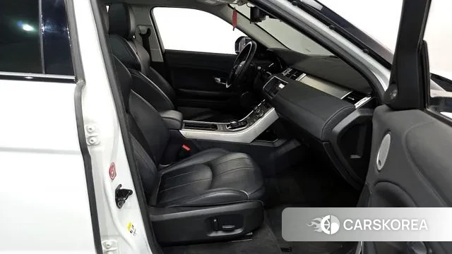 Land Rover Range Rover Evoque 2019 Белый из Кореи, фото 2