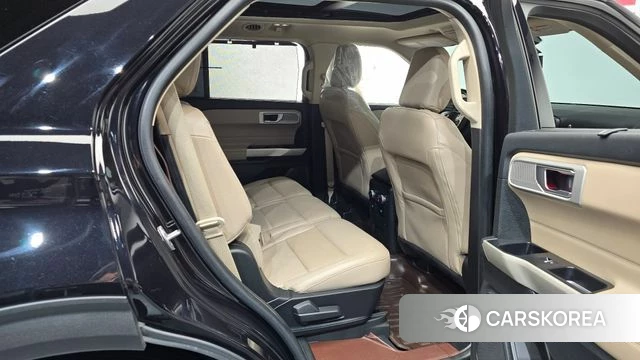 Ford Explorer 6th Generation 2022 Черный из Кореи, фото 2