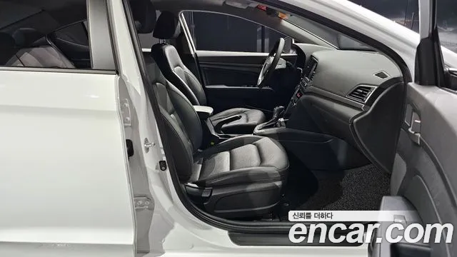 Hyundai Avante AD 2018 Белый из Кореи, фото 2