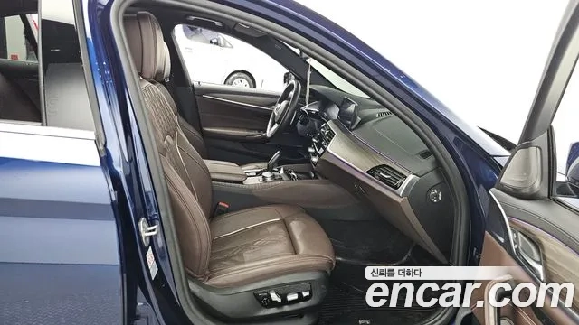 BMW 5 Series (G30) 2020 Синий из Кореи, фото 2