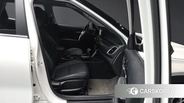 Kia Seltos 2022 Белый из Кореи, фото 2