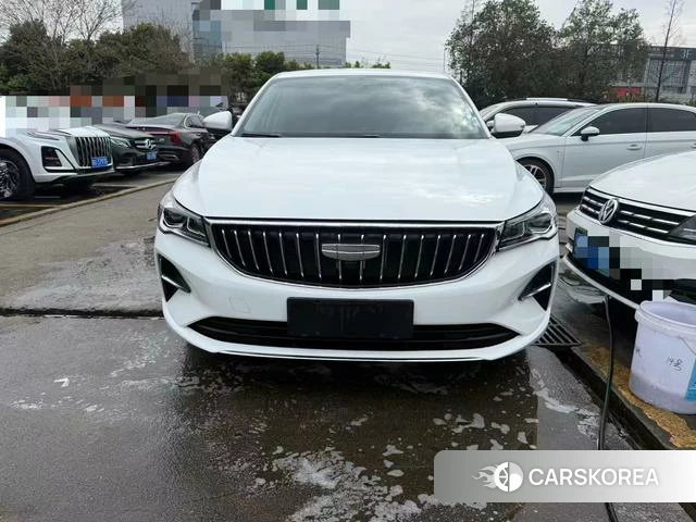 Geely Automobile Emgrand 2025 Белый из Китая, фото 2