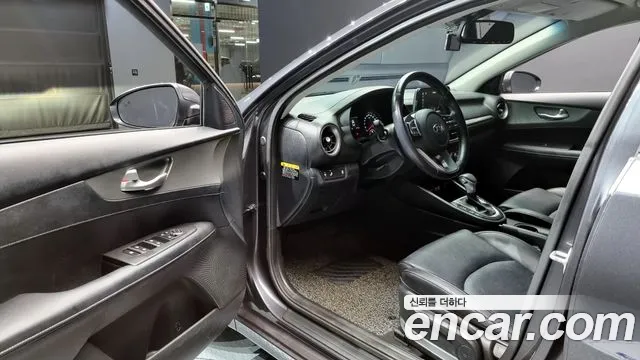 Kia Come New K3 id 2363618 из Кореи 2