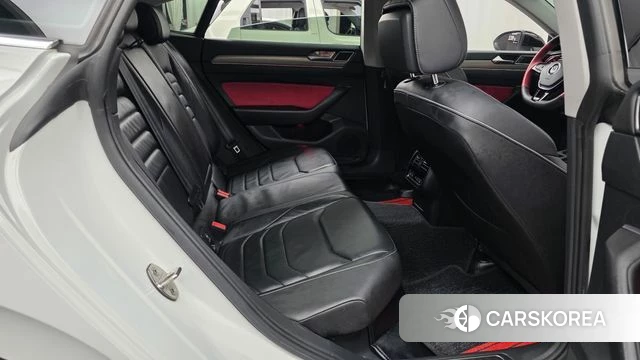 Volkswagen Arteon 2019 Белый из Кореи, фото 2