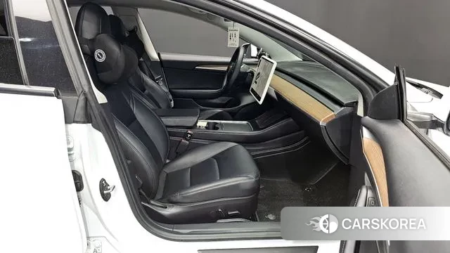 Tesla Model 3 2021 Белый из Кореи, фото 2