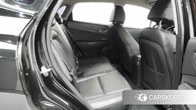 Hyundai Kona 2018 Черный из Кореи, фото 2