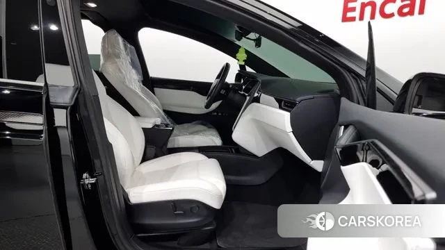 Tesla Model X 2019 Черный из Кореи, фото 2