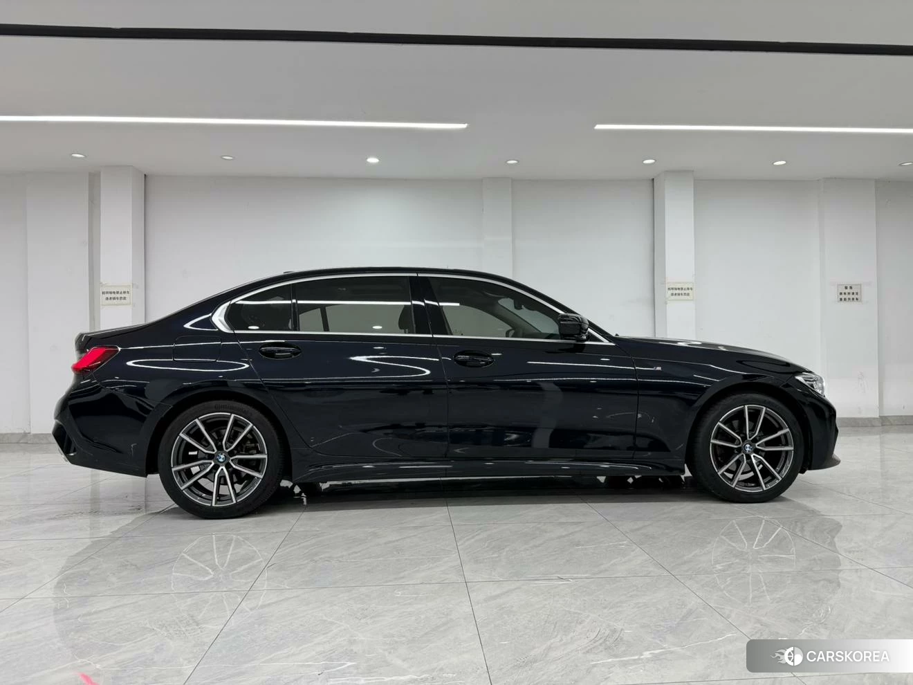 BMW 3 series 2021 Черный из Китая, фото 2