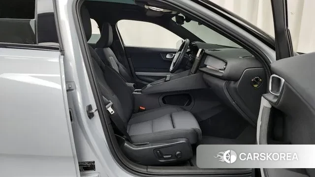 Polestar Polestar 2 2022 Серебристо-серый из Кореи, фото 2