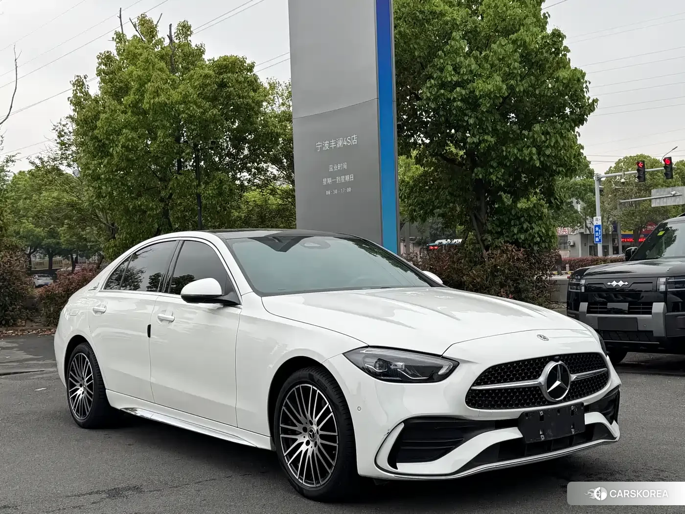 Mercedes-Benz C-class 2024 Белый из Китая, фото 2