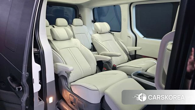 Hyundai Staria 2022 Черный из Кореи, фото 2